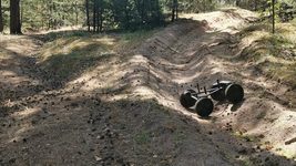 Двоє братів із Полтавщини розробили наземний дрон-камікадзе «Смайлик»