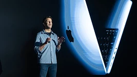 Apple нарешті представить MacBook з сенсорним екраном. Що відомо про новий гаджет, який анонсували ще три роки тому