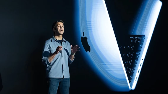 Apple will finally introduce a MacBook with a touchscreen. What is known about the new gadget, which was announced three years ago