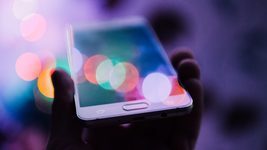 Cмартфони Зеленського не можна буде передати іншому або продати – Мінцифра
