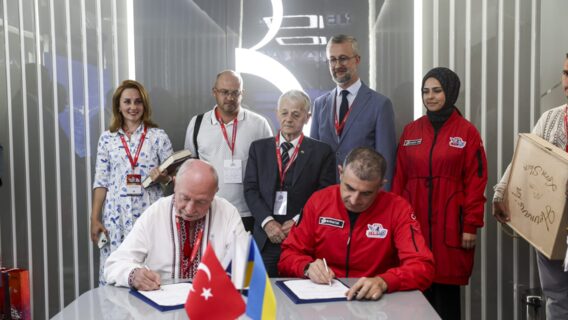 Baykar та МАН створять у Києві центр авіаційних і космічних технологій для дітей та молоді