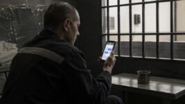 У рф запустили платний месенджер для ув'язнених із триденною модерацією повідомлень