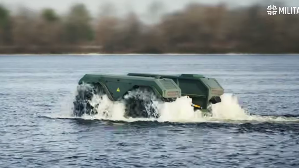Abris Design Group has shown the capabilities of the UNEX UGV amphibious vehicle. It can cross rivers, swamps or ice and load cargo on its own