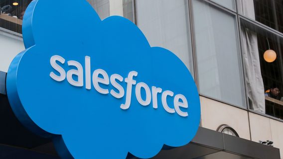 СЕО Salesforce сообщил сотрудникам о сокращении 10% штата. Вот его обращение