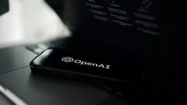 OpenAI перетнула позначку в 1 млрд активних користувачів, обваливши ціни