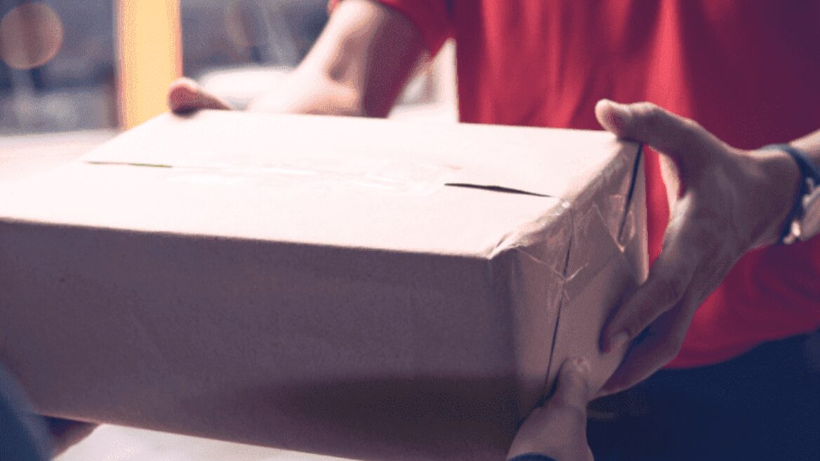 Чоловік отримав партію телефонів Nokia через 16 років після замовлення