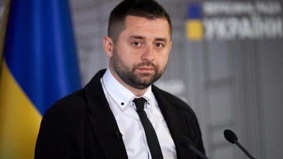 «З розшуку всі знімаються, але певна є процедура, що робити надалі». Арахамія «заспойлерив» реформу Федорова щодо розв'язання проблеми 2 млн ухилянтів у реєстрі