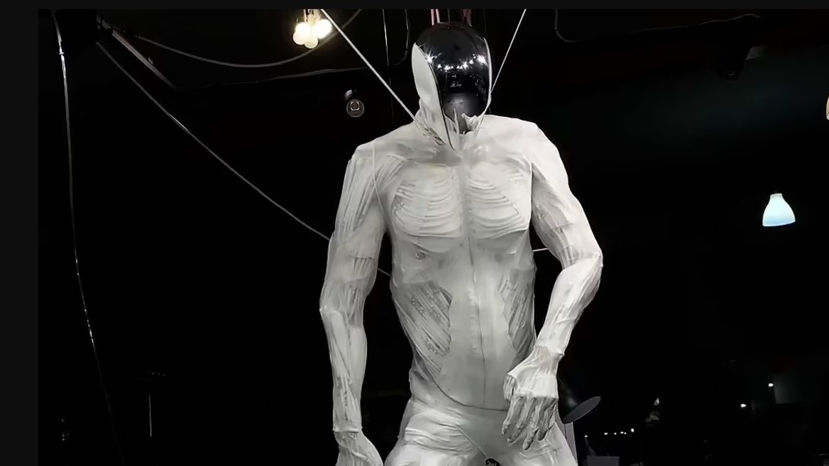 Польський стартап Clone Robotics показав моторошно-реалістичного синтетичного андроїда