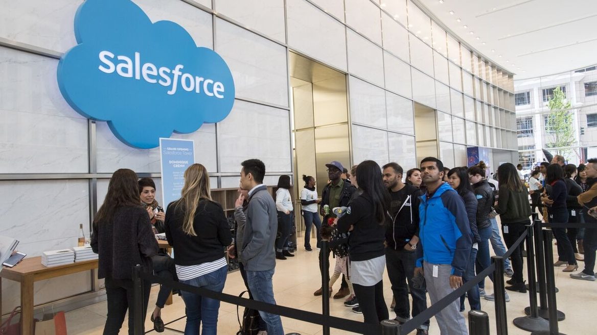 На порозі великого поглинання. Salesforce готова викласти $8 млрд придбавши конкурента 