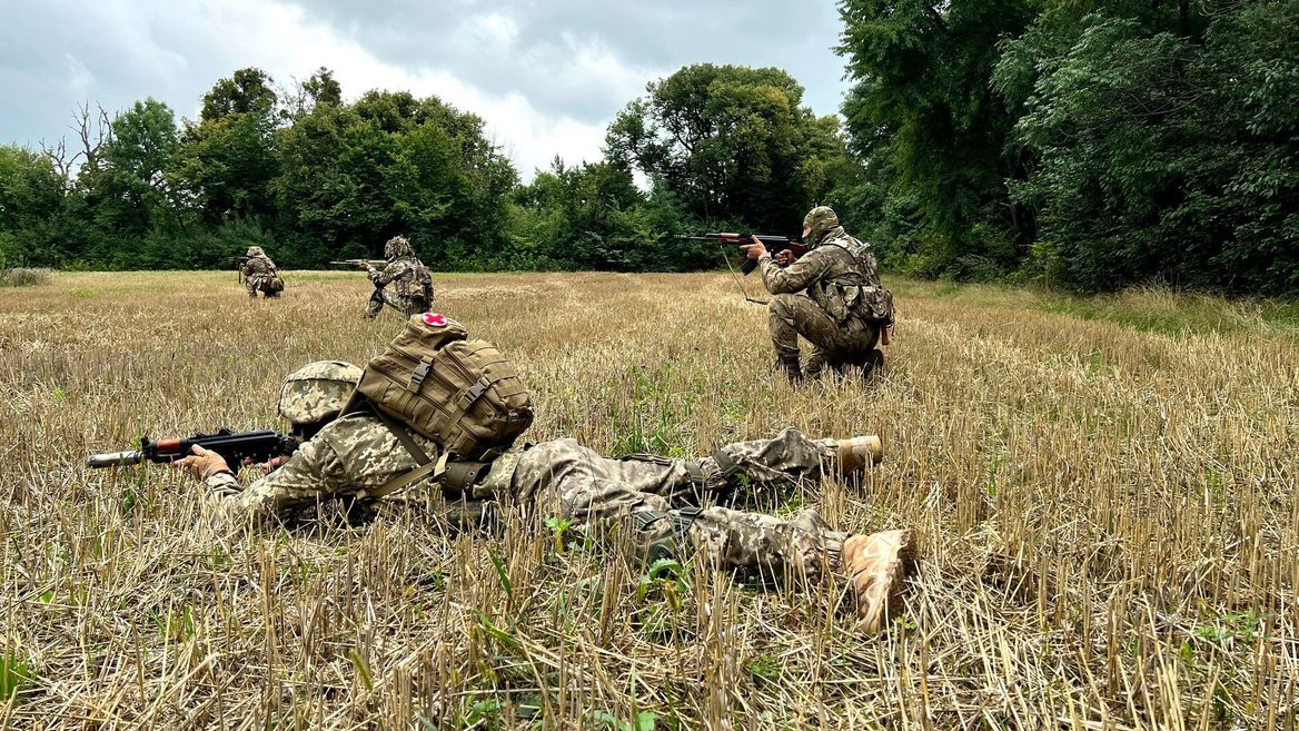 Украинское приложение «Навыки воина» позволяет подготовиться к мобилизации с помощью тестов и игр