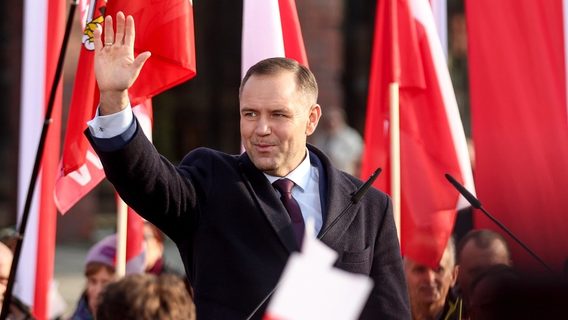 "President Navrotsky's veto does not turn off Starlink Internet." Poland reassures Ukrainians about possible service shutdown