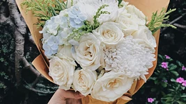 Uklon Store запрацював у Дніпрі та Одесі. Тепер там можна замовляти доставку квітів