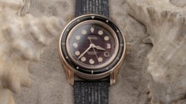 Херсонский изобретатель создал часы по роману Жюля Верна. Он собрал на Kickstarter $70 000 за 11 дней