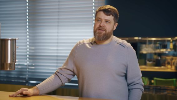 «Я не погодився „ділитися“ і не піддався корупційним вимогам. Можна вважати мій пост публічним звинуваченням в корупції посадовців». CEO MacPaw Косован заявляє про чергове незаконне рішення щодо орендованих компанією земельних ділянок на Київщині 