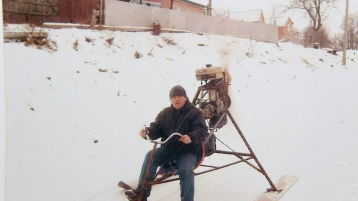 A moped that needs snow: an amateur inventor in the Poltava region made a sled with an engine