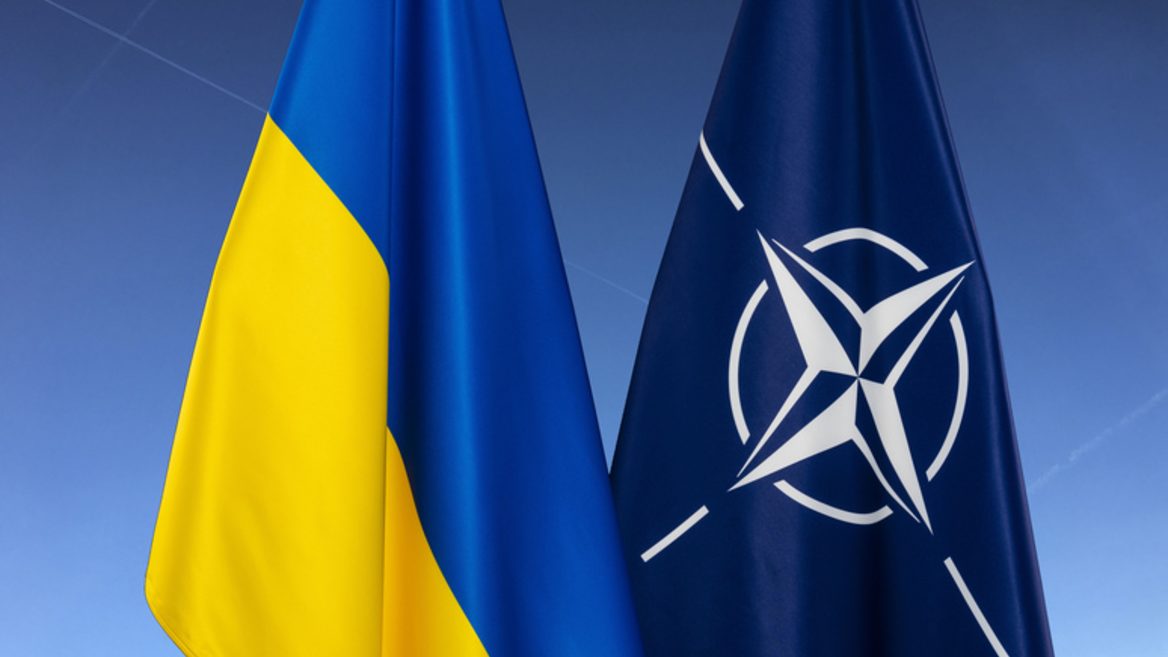 В новому пакеті допомоги Україні від НАТО будуть системи захищеного звязку та протидії дронам