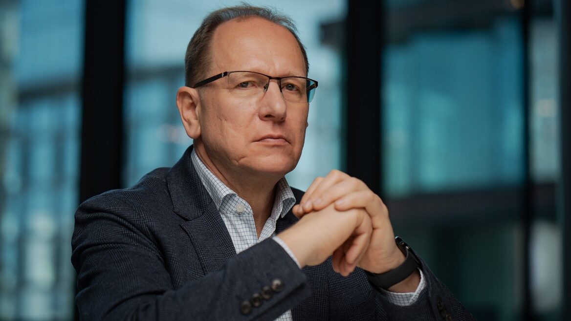 «Я хочу, щоб ШІ замінив джунів». CEO IT-Enterprise заявив, що у 2026 році компанія зосередиться на технології ШІ