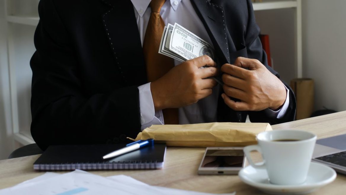 HR ошукав технокомпанію на $22 млн: що вигадав менеджер-шахрай