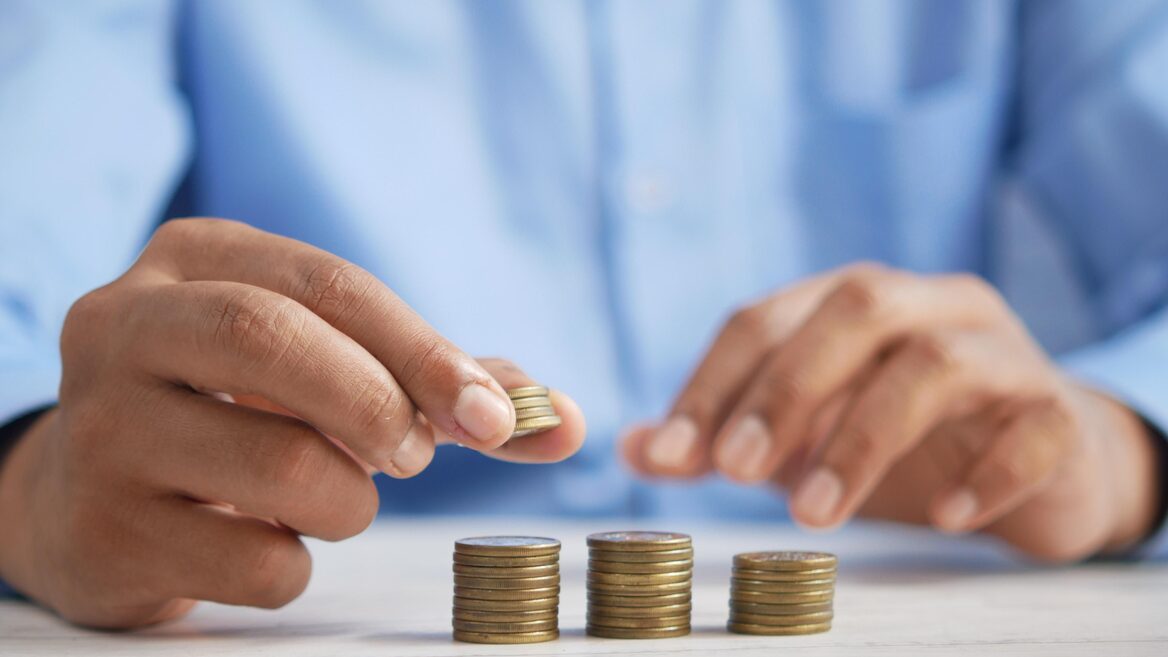 How much tax will an individual entrepreneur have to pay in 2026 — an explanation from a tax consultant